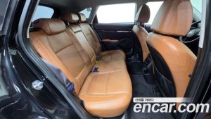 Kia Seltos Бензин 2.0 2WD 2024 года из Южной Кореи