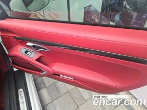 Porsche 718 4.0 GTS 2023 года из Южной Кореи