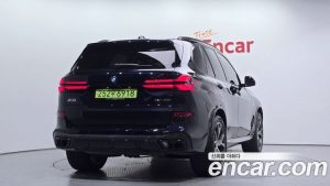 BMW X5 xDrive 40i M Sport 2025 года из Южной Кореи