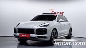 Porsche Cayenne 3.0 2023 года из Южной Кореи