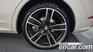 Porsche Cayenne 3.0 2023 года из Южной Кореи