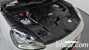 Porsche Cayenne 3.0 2023 года из Южной Кореи