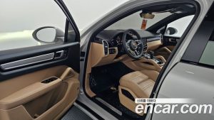 Porsche Cayenne 3.0 2023 года из Южной Кореи
