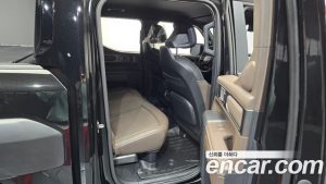 Kia Tasman 2.5T Бензин 4WD 2026 года из Южной Кореи