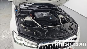 BMW 5-Series 520i M Sport 2023 года из Южной Кореи