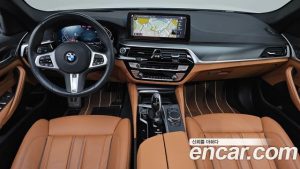 BMW 5-Series 520i M Sport 2023 года из Южной Кореи