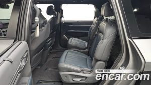 Kia EV9 Long Range 4WD 2024 года из Южной Кореи