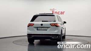 Volkswagen Tiguan 2.0 TDI Prestige 2023 года из Южной Кореи