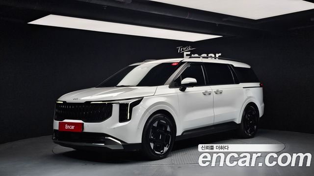Kia Canival 9-Seater Signature 2025 года из Кореи