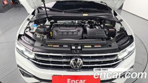 Volkswagen Tiguan 2.0 TSI Prestige 2024 года из Южной Кореи