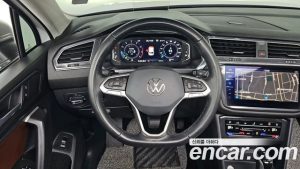 Volkswagen Tiguan 2.0 TSI Prestige 2024 года из Южной Кореи