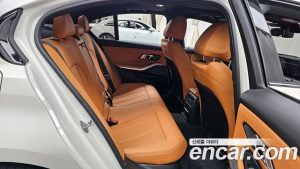 BMW 3-Series 320i M Sport 2025 года из Южной Кореи