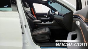 Genesis GV70 2.5T Бензин 2WD 2025 года из Южной Кореи