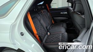 Genesis GV70 2.5T Бензин 2WD 2025 года из Южной Кореи