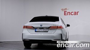 BMW 5-Series 520i 2026 года из Южной Кореи