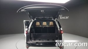 Land Rover Discovery P360 Dynamic HSE 2025 года из Южной Кореи