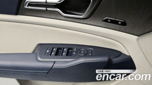 Kia Sportage HEV 1.6 2WD 2025 года из Южной Кореи