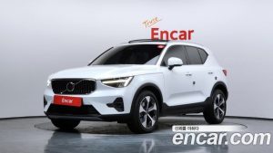 Volvo XC40 B4 ULTIMATE Bright 2023 года из Южной Кореи