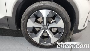 Volvo XC40 B4 ULTIMATE Bright 2023 года из Южной Кореи
