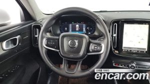 Volvo XC40 B4 ULTIMATE Bright 2023 года из Южной Кореи