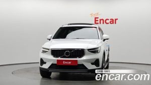 Volvo XC40 B4 ULTIMATE Bright 2023 года из Южной Кореи