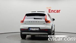 Volvo XC40 B4 ULTIMATE Bright 2023 года из Южной Кореи