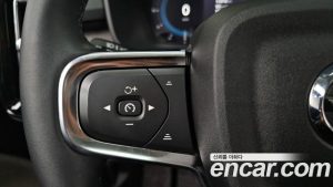 Volvo XC40 B4 ULTIMATE Bright 2023 года из Южной Кореи
