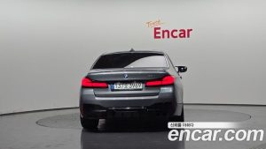 BMW 5-Series 530i M Sport 2023 года из Южной Кореи