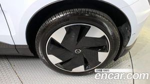 Volvo EX30 Ultra 2025 года из Южной Кореи