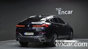 BMW X6 xDrive40i M Sport 2023 года из Южной Кореи