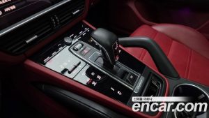Porsche Cayenne 3.0 Coupe 2022 года из Южной Кореи