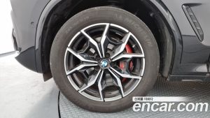 BMW X4 xDrive20i M Sport PRO 2023 года из Южной Кореи