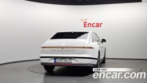 Hyundai Grandeur 2.5 Бензин 2WD 2024 года из Южной Кореи