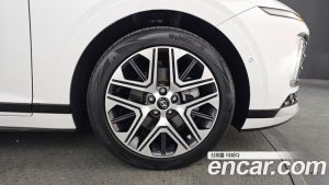 Hyundai Grandeur 2.5 Бензин 2WD 2024 года из Южной Кореи