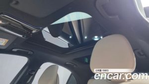 Mercedes-Benz C-Class C300 4MATIC Avantgarde 2024 года из Южной Кореи