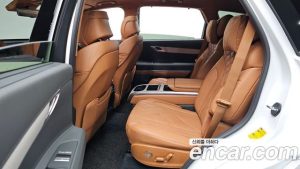 Genesis GV80 2.5T Бензин AWD 2024 года из Южной Кореи