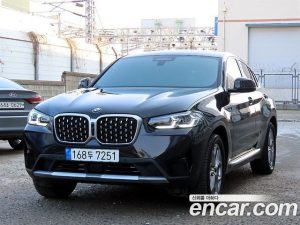 BMW X4 xDrive20i xLine 2023 года из Южной Кореи