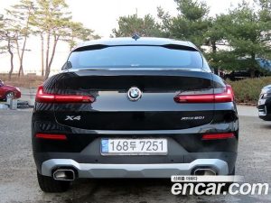 BMW X4 xDrive20i xLine 2023 года из Южной Кореи
