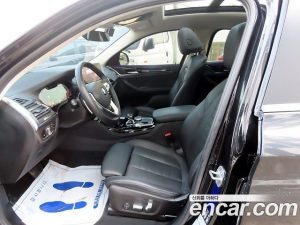 BMW X4 xDrive20i xLine 2023 года из Южной Кореи
