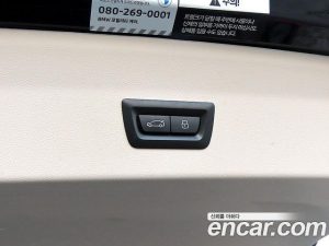 BMW X4 xDrive20i xLine 2023 года из Южной Кореи