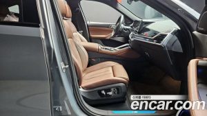 BMW X6 xDrive40i M Sport 2025 года из Южной Кореи