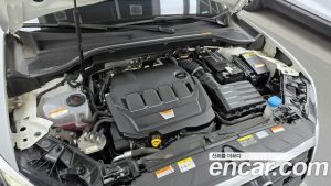 Audi Q2 35 TDI Premium 2023 года из Южной Кореи