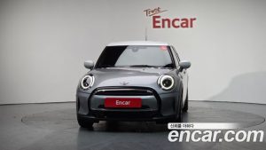 Mini Cooper 5Door CLASSIC 2024 года из Южной Кореи