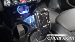 Mini Cooper 5Door CLASSIC 2024 года из Южной Кореи