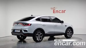 Renault-KoreaSamsung Arkana 1.6 E-TECH Iconic 2025 года из Южной Кореи