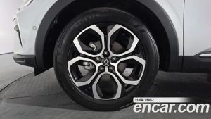 Renault-KoreaSamsung Arkana 1.6 E-TECH Iconic 2025 года из Южной Кореи