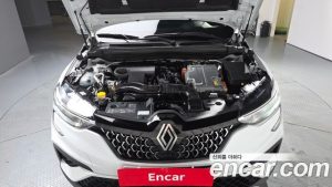 Renault-KoreaSamsung Arkana 1.6 E-TECH Iconic 2025 года из Южной Кореи