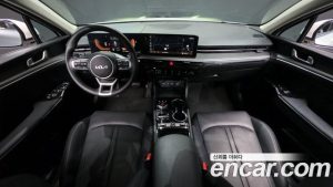 Kia K5 2.0 2024 года из Южной Кореи