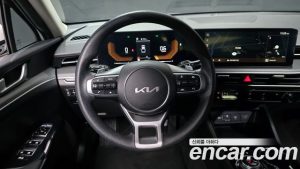 Kia K5 2.0 2024 года из Южной Кореи