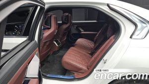 BMW 7-Series 740i xDrive M Sport Limited 2025 года из Южной Кореи